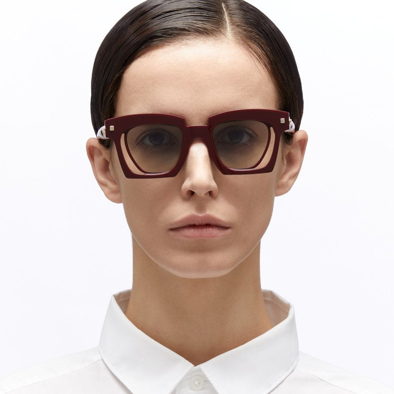Kuboraum J9 Sunglasses Mask Bordeaux DR grey1 Model
