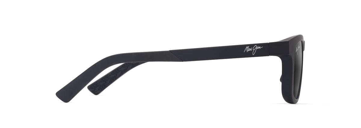 Maui Jim Aliali sunglasses in Matte Black, side view