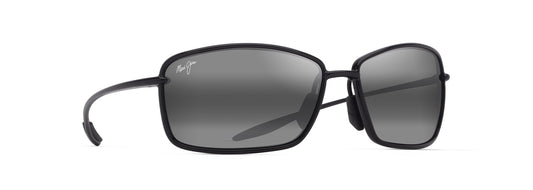 Maui Jim Malu sunglasses in Shiny Black, angled view