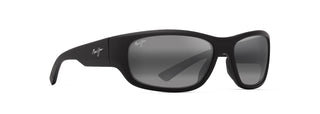 Maui Jim Maukele sunglasses in Matte Black, angled view
