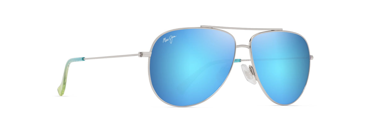 Maui Jim Hauoli sunglasses in Shiny Silver, angled view