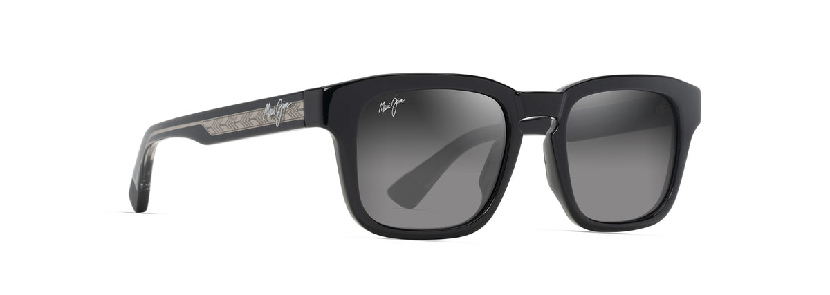 Maui Jim Maluhia sunglasses in Shiny Black with Trans Light Grey, angled view