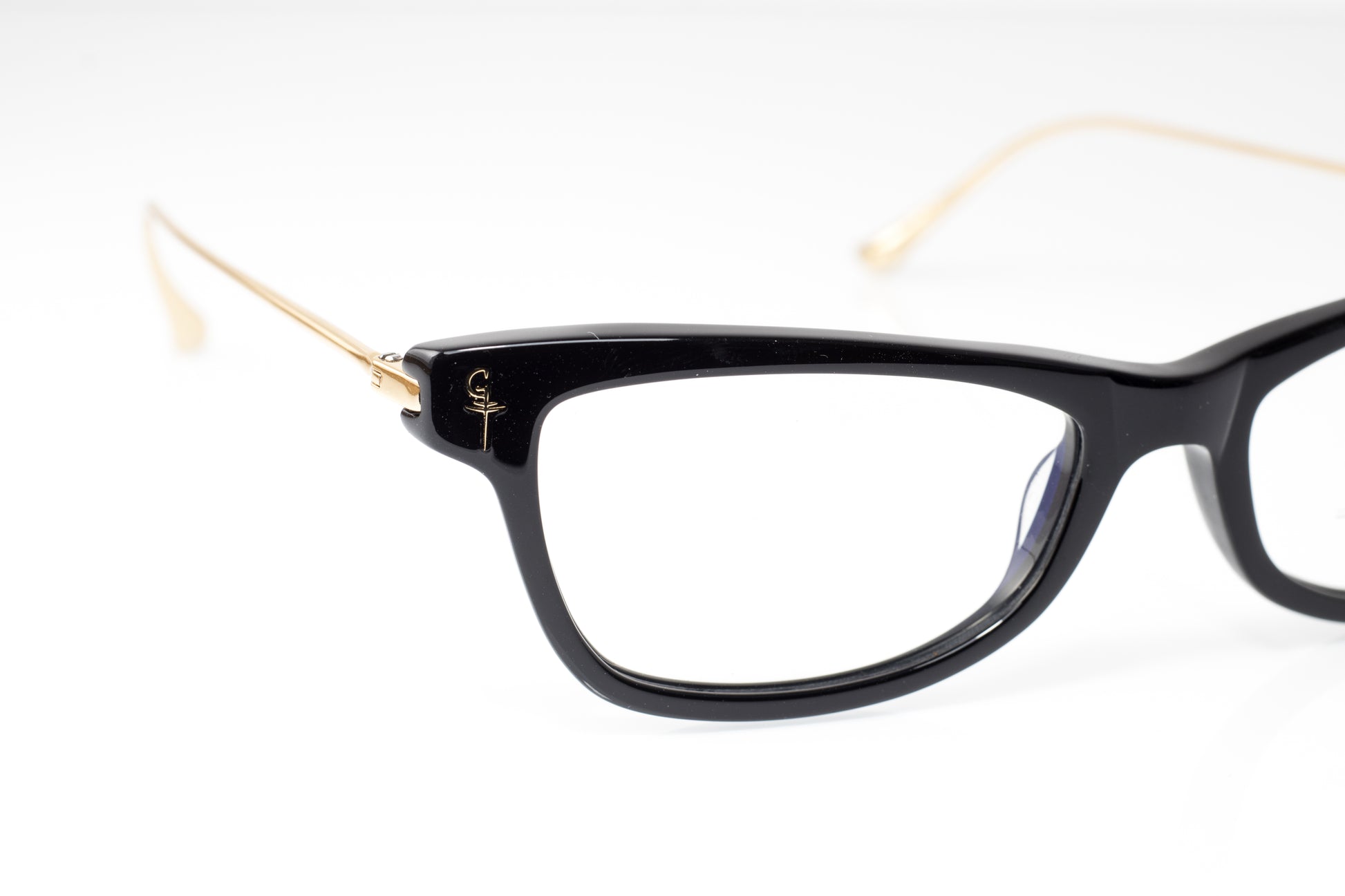 Gazal 21st Eyeglasses - Black Cat-Eye Wayfarer Gold Temple Detail Studio - Legacy Collection - Gazal Eyecare
