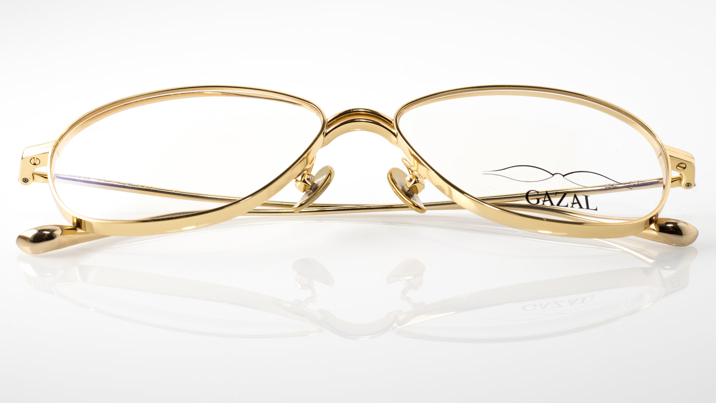 Gazal Gene Eyeglasses - Gold Round Wire Frame Studio Detail - Legacy Collection - Gazal Eyecare