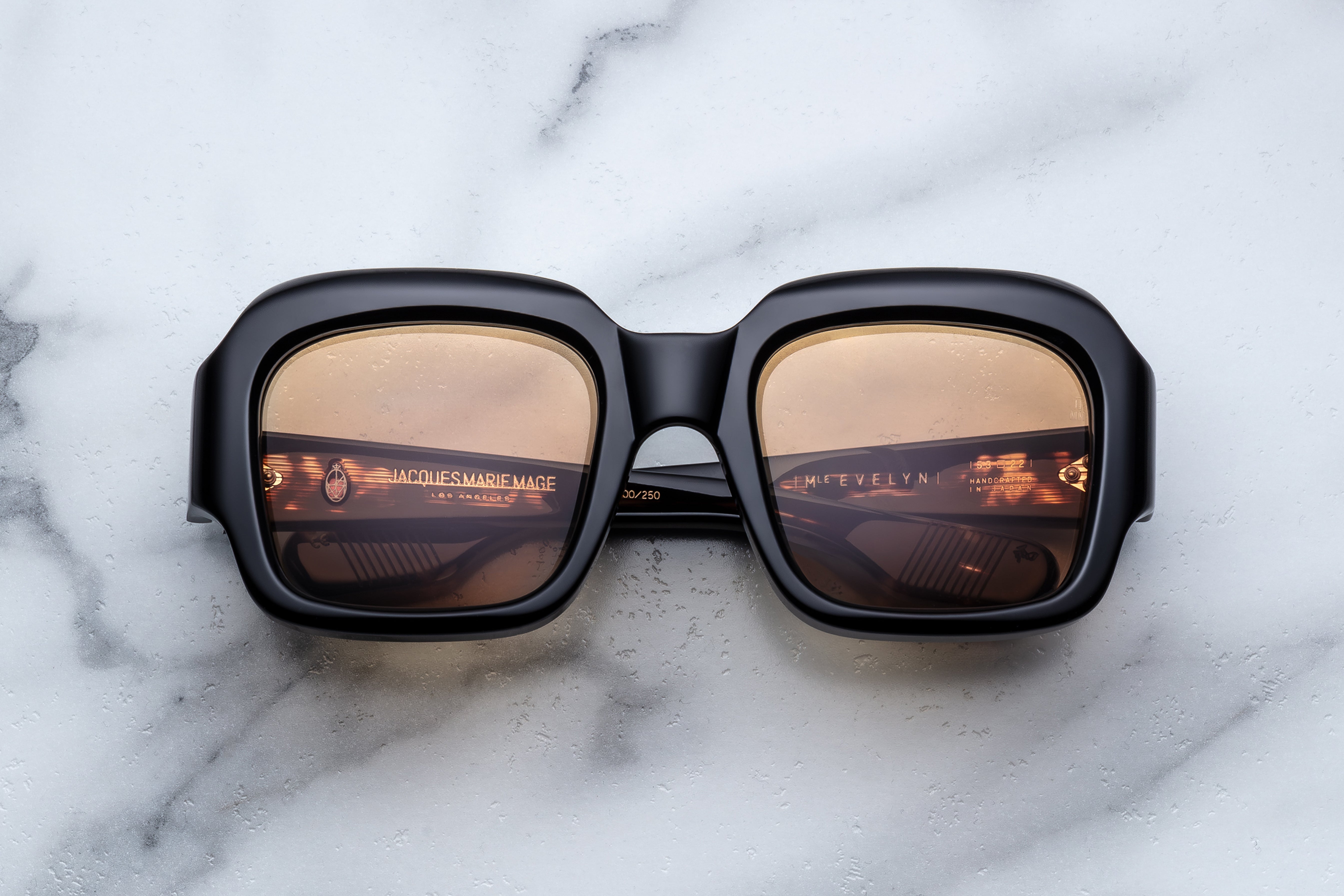 EVELYN x MARIANNE FAITHFULL – Gazal Eyecare Shop