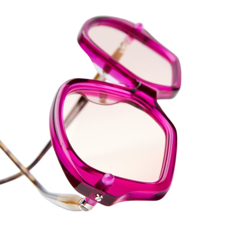 Kuboraum Mask P20 Sunglasses Transparent Cyclamen CY Detail