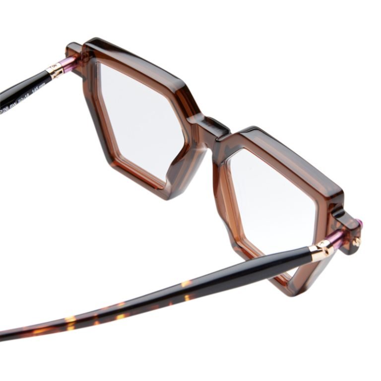 Kuboraum Mask P26 Eyeglasses Transparent Dark Brown BW Detail