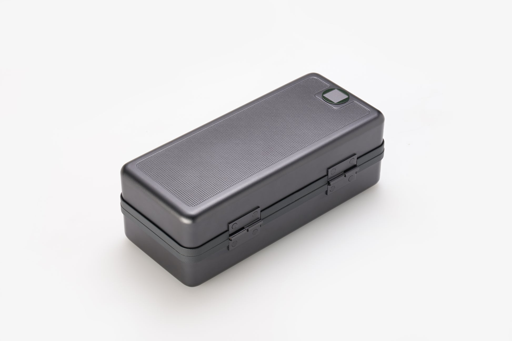 Akoni Eyewear Metal Case